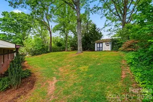 105 Ann St, Morganton, NC 28655 - Photo 21
