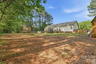 2825 Sweeping Pine Ln, Denver, NC 28037 - Photo 33