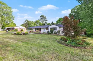 1209 Arbor Dr, Salisbury, NC 28144 - Photo 3