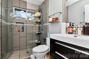 1735-1737 Herrin Ave, Charlotte, NC 28205 - Photo 11