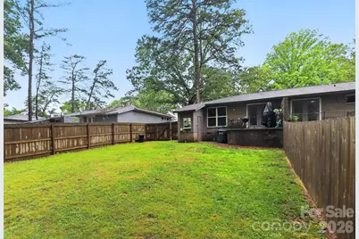1735-1737 Herrin Avenue, Charlotte, NC 28205 - Photo 19