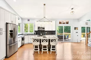 21 Kylie Grace Ln, Candler, NC 28715 - Photo 5