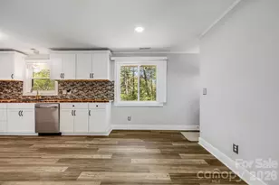 111 Sunset Hill Dr, Etowah, NC 28729 - Photo 9