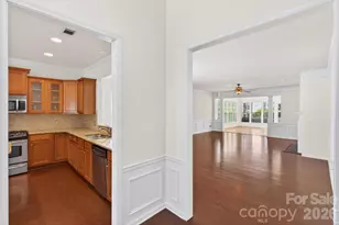 2221 Hartwell Ln, Fort Mill, SC 29707 - Photo 9