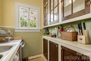 29 Walnut St, Hot Springs, NC 28743 - Photo 17
