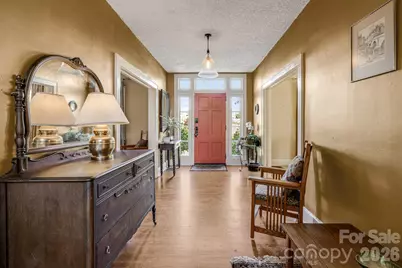 29 Walnut Street, Hot Springs, NC 28743 - Photo 5