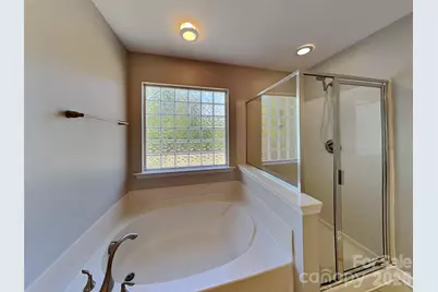 11206 Scottsman Trace Drive, Charlotte, NC 28273 - Photo 11