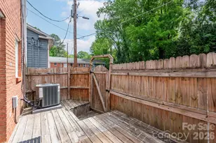 636 Chipley Ave, Charlotte, NC 28205 - Photo 15