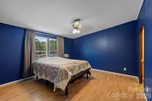 2095 Wildwood Dr, Hickory, NC 28601 - Photo 13