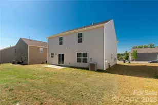 10215 Bradstreet Commons Way, Charlotte, NC 28215 - Photo 29