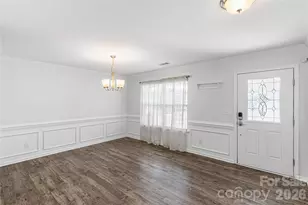 10215 Bradstreet Commons Way, Charlotte, NC 28215 - Photo 7