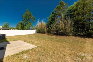 10215 Bradstreet Commons Way, Charlotte, NC 28215 - Photo 31