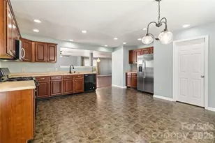 3900 Shasta Cir, Clover, SC 29710 - Photo 15