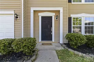 3900 Shasta Cir, Clover, SC 29710 - Photo 5