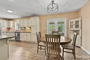 7117 Rock Island Rd, Charlotte, NC 28278 - Photo 15