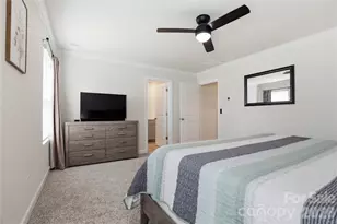 2317 Belterra Dr, Charlotte, NC 28216 - Photo 17