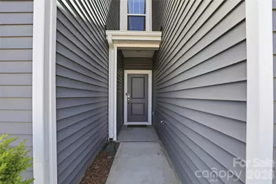 2317 Belterra Drive, Charlotte, NC 28216 - Photo 3