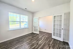 3854 Rosewood Dr, Mount Holly, NC 28120 - Photo 3