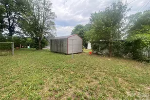 901 Indiana St, Kannapolis, NC 28083 - Photo 13