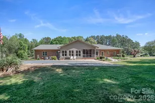 1178 Autumn Ln, New London, NC 28127 - Photo 17