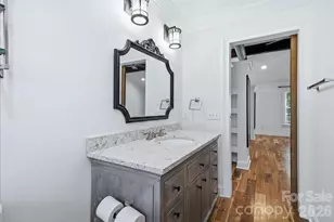 813 Walnut Ave, Charlotte, NC 28208 - Photo 29