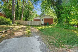 3942 Glenville Ave, Charlotte, NC 28215 - Photo 29