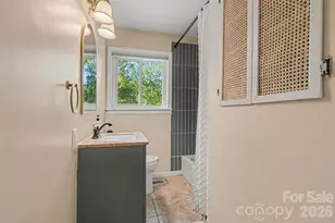 3942 Glenville Ave, Charlotte, NC 28215 - Photo 17