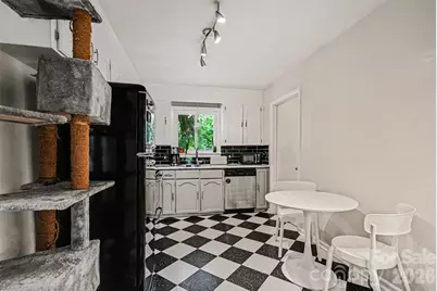 3942 Glenville Avenue, Charlotte, NC 28215 - Photo 9