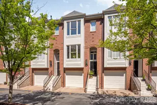 367 W 7th St, Charlotte, NC 28202 - Photo 1