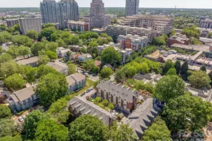 367 W 7th St, Charlotte, NC 28202 - Photo 29