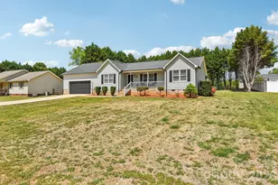 140 Clearview Rd, Statesville, NC 28625 - Photo 5