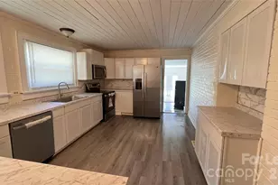 7077 Long Island Rd, Catawba, NC 28609 - Photo 15
