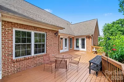 112 Hancock Crossing, Clover, SC 29710 - Photo 23