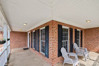 112 Hancock Crossing, Clover, SC 29710 - Photo 3