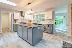 3 Sunningdale Dr, Flat Rock, NC 28731 - Photo 5