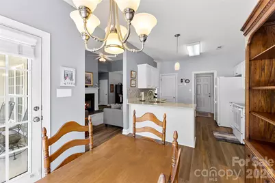 1620 Seabrook Court, Gastonia, NC 28056 - Photo 9