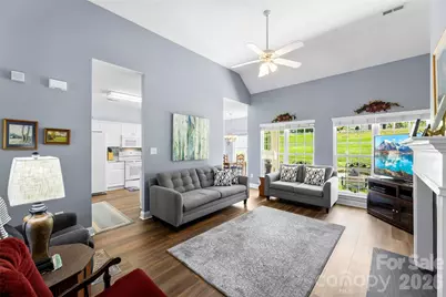1620 Seabrook Court, Gastonia, NC 28056 - Photo 11