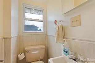 821 N Main St, Canton, NC 28716 - Photo 21