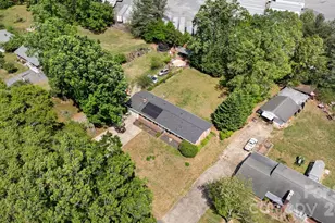 1341 26th St SW, Hickory, NC 28602 - Photo 33