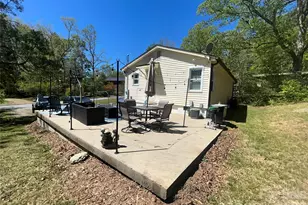 110 9th St, Black Mountain, NC 28711 - Photo 5