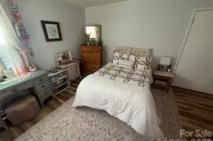 110 9th St, Black Mountain, NC 28711 - Photo 13