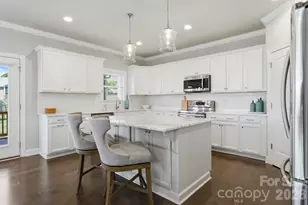 176 Staffordshire Dr, Statesville, NC 28625 - Photo 3