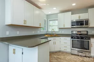 23 Westmont Dr, Asheville, NC 28806 - Photo 13