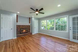 23 Westmont Dr, Asheville, NC 28806 - Photo 3