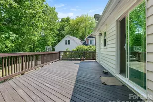 5017 Lindstrom Dr, Charlotte, NC 28226 - Photo 27