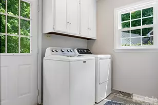 5017 Lindstrom Dr, Charlotte, NC 28226 - Photo 17