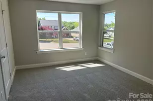 1074 Mackey Ct, Gastonia, NC 28056 - Photo 17