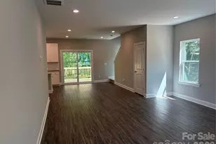 1074 Mackey Ct, Gastonia, NC 28056 - Photo 5