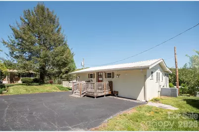 59 S Front Street, Franklin, NC 28734 - Photo 1