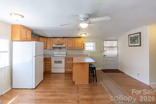 59 S Front St, Franklin, NC 28734 - Photo 5